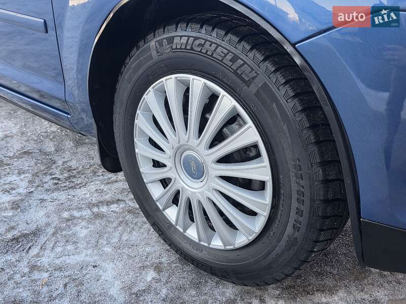 Седан Ford Focus 2007 в Хмельницькому