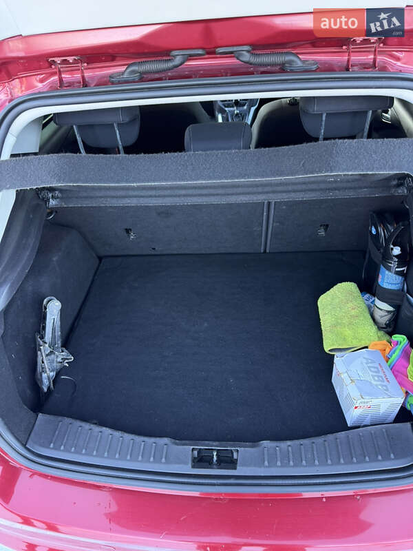 Хетчбек Ford Focus 2011 в Луцьку