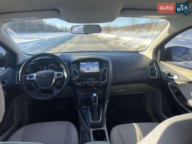 Хэтчбек Ford Focus 2017 в Львове