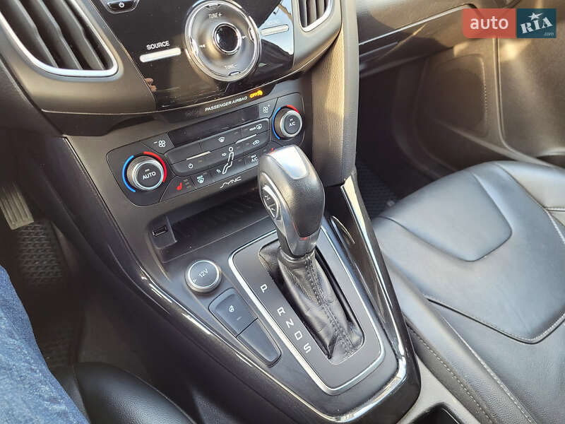 Хетчбек Ford Focus 2016 в Дніпрі фото 14 Хетчбек Ford Focus 2016 в Дніпрі