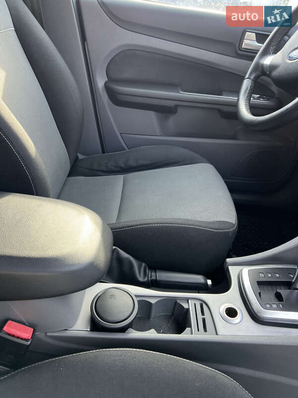 Седан Ford Focus 2011 в Виннице