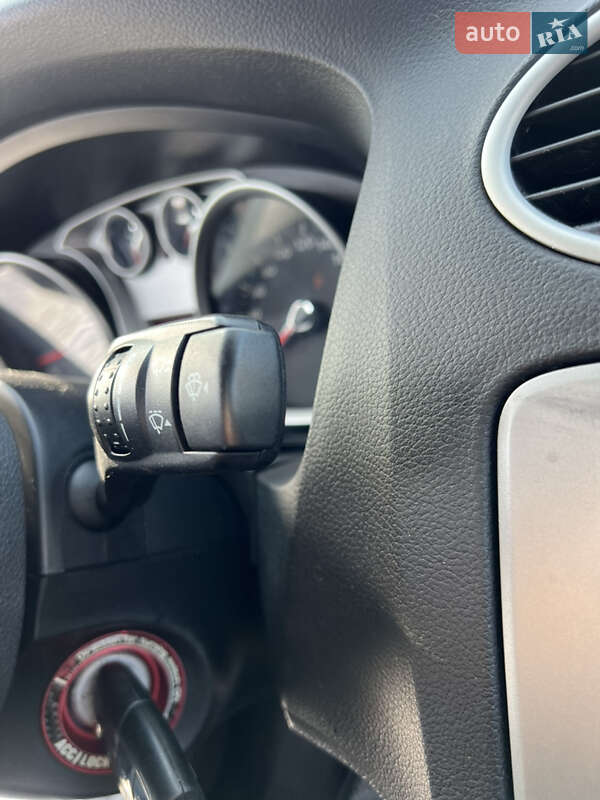 Седан Ford Focus 2011 в Виннице