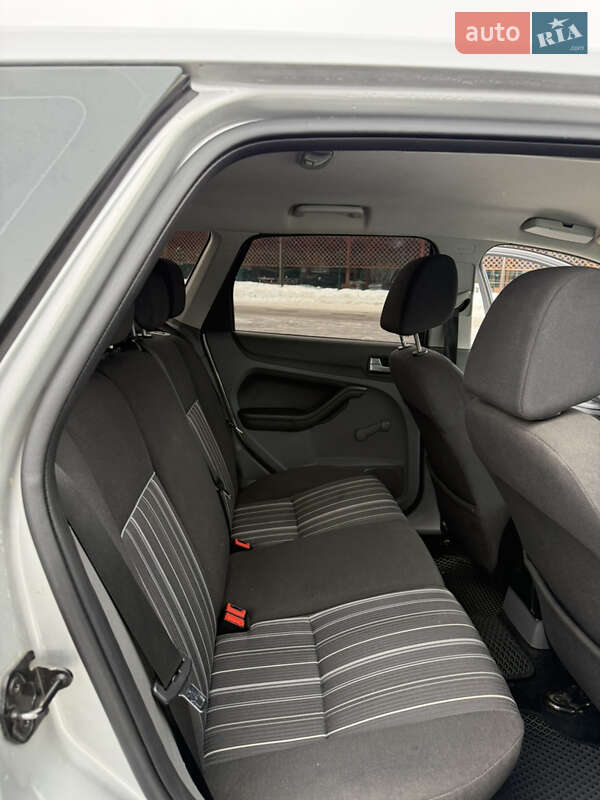 Універсал Ford Focus 2008 в Калуші фото 11 Універсал Ford Focus 2008 в Калуші