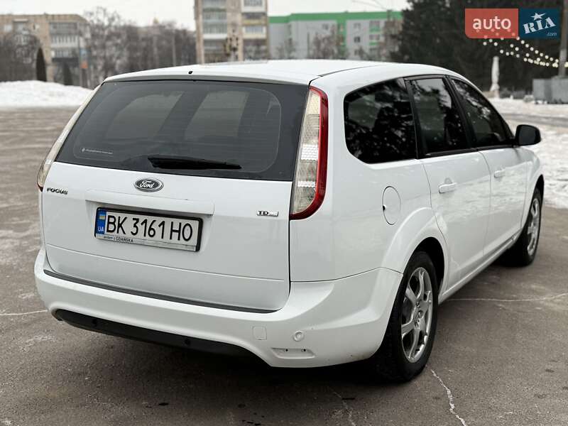 Универсал Ford Focus 2010 в Ровно