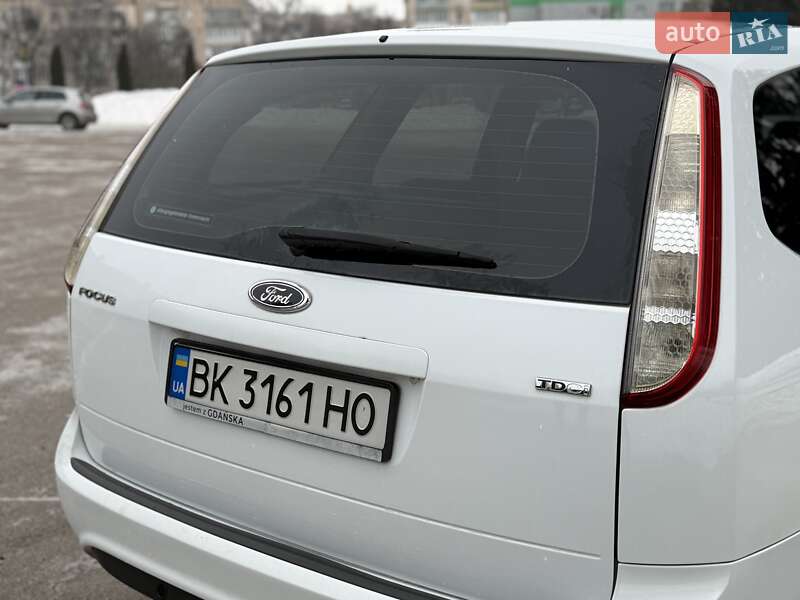 Универсал Ford Focus 2010 в Ровно