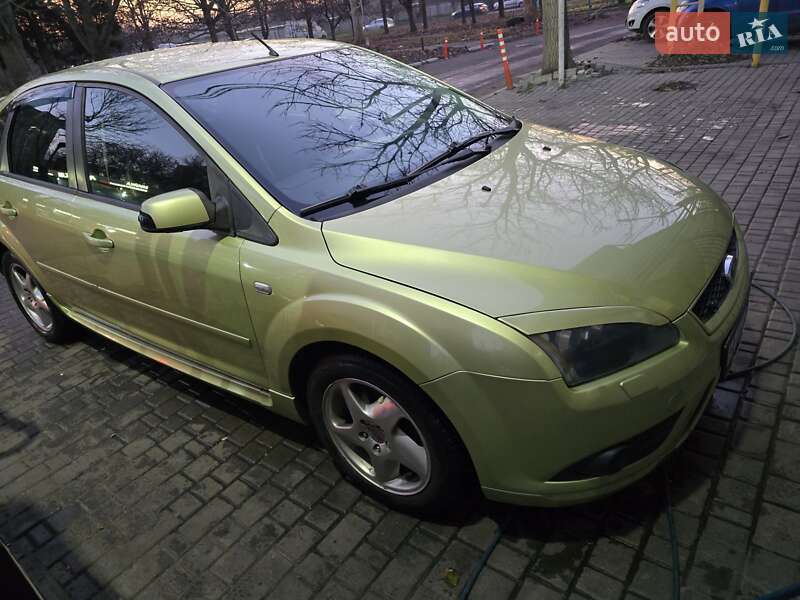 Хэтчбек Ford Focus 2007 в Одессе