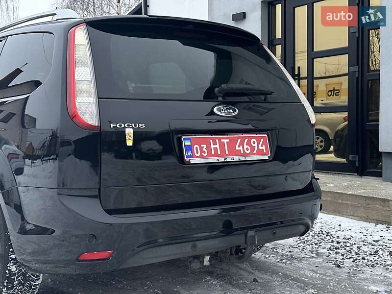 Универсал Ford Focus 2011 в Любешове