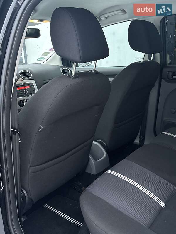 Универсал Ford Focus 2011 в Любешове