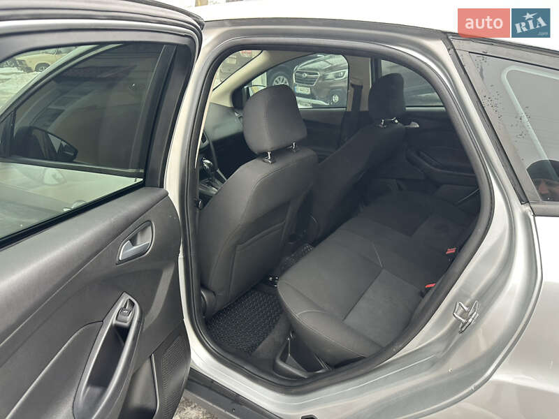 Хетчбек Ford Focus 2015 в Полтаві фото 19 Хетчбек Ford Focus 2015 в Полтаві