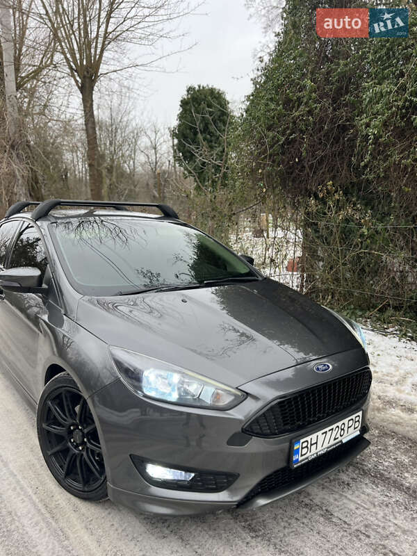 Седан Ford Focus 2016 в Одессе