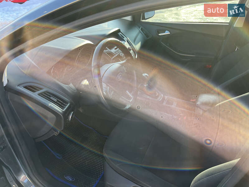 Хэтчбек Ford Focus 2017 в Житомире