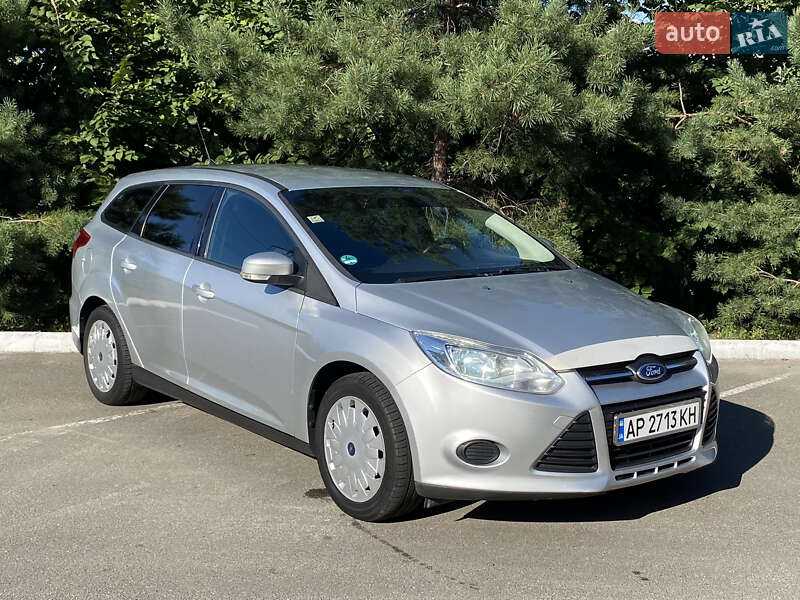 Универсал Ford Focus 2013 в Киеве фото 6 Универсал Ford Focus 2013 в Киеве