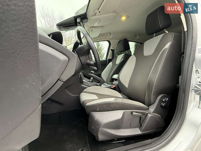 Хэтчбек Ford Focus 2011 в Луцке