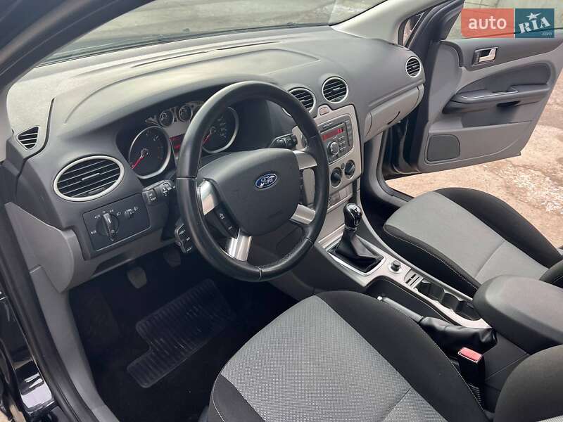 Універсал Ford Focus 2010 в Дніпрі фото 14 Універсал Ford Focus 2010 в Дніпрі