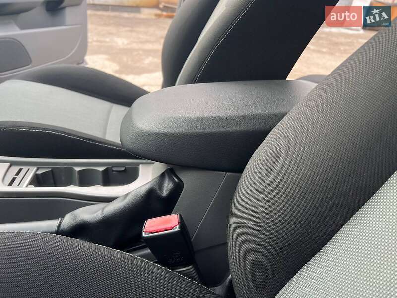 Універсал Ford Focus 2010 в Дніпрі фото 15 Універсал Ford Focus 2010 в Дніпрі