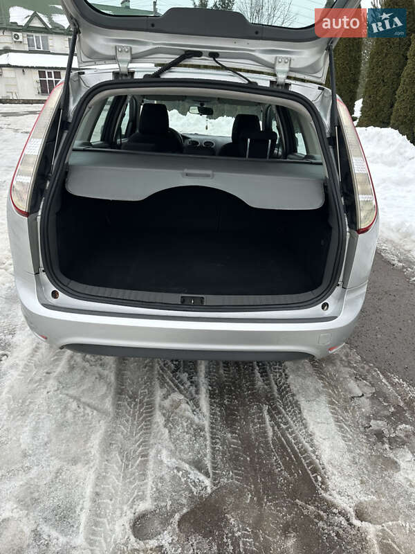 Универсал Ford Focus 2009 в Городке