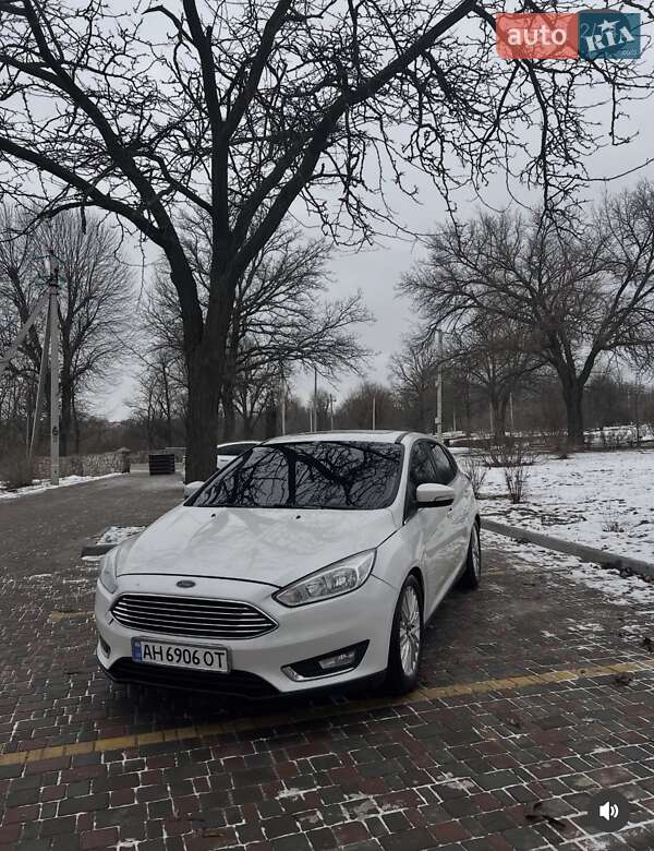 Хэтчбек Ford Focus 2015 в Кропивницком
