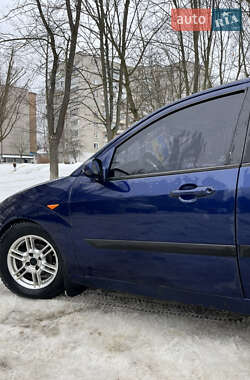 Универсал Ford Focus 1999 в Новояворовске