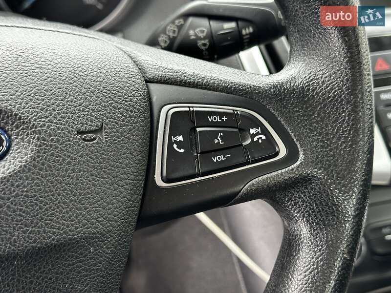 Хетчбек Ford Focus 2015 в Львові