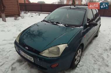 Хэтчбек Ford Focus 2000 в Самборе