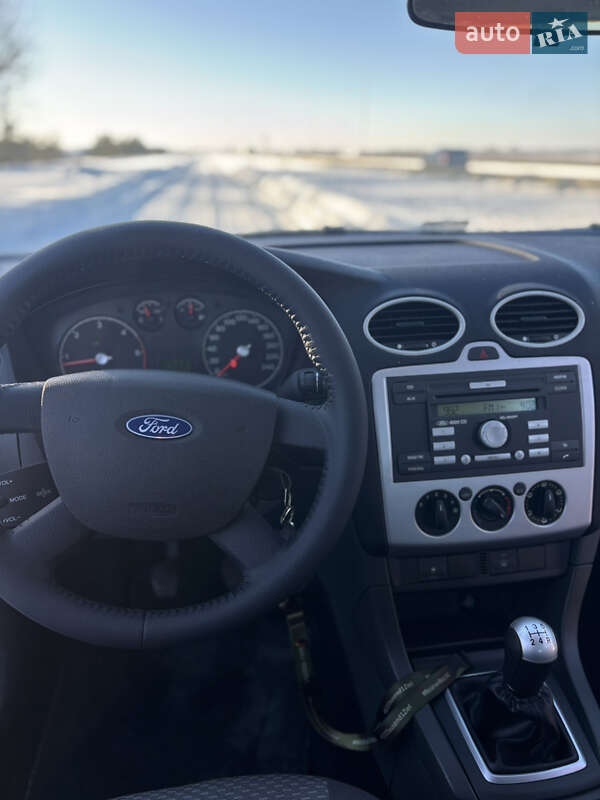Хетчбек Ford Focus 2006 в Житомирі