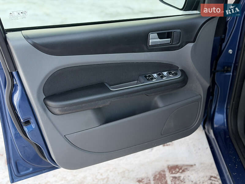 Універсал Ford Focus 2010 в Рівному