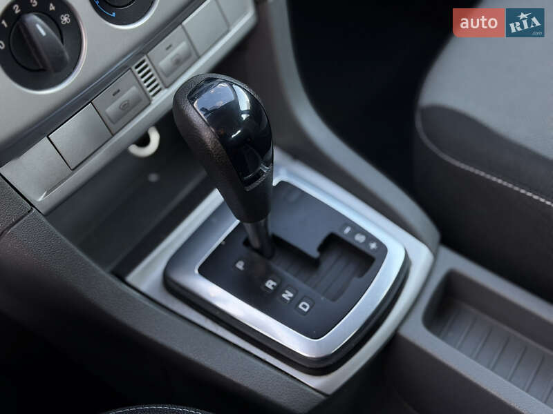 Універсал Ford Focus 2010 в Рівному