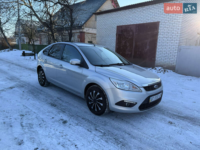 Хэтчбек Ford Focus 2008 в Кременчуге