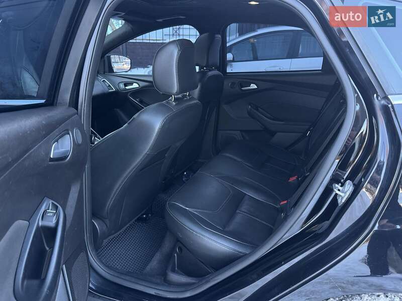 Хэтчбек Ford Focus 2017 в Киеве