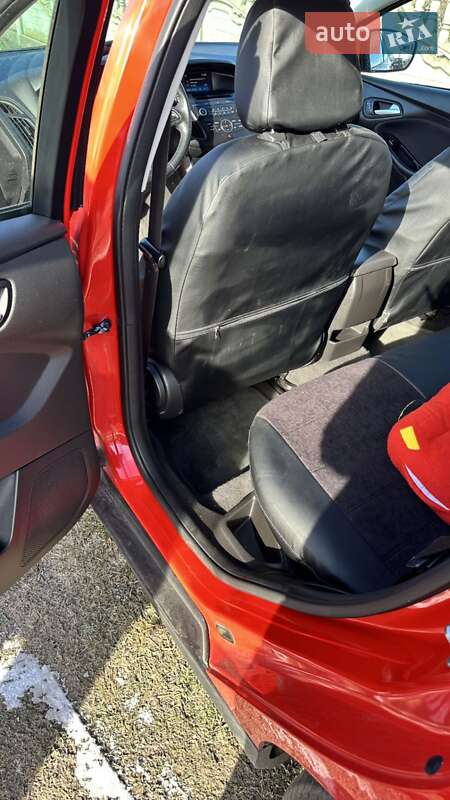 Хетчбек Ford Focus 2017 в Вільнянську фото 9 Хетчбек Ford Focus 2017 в Вільнянську