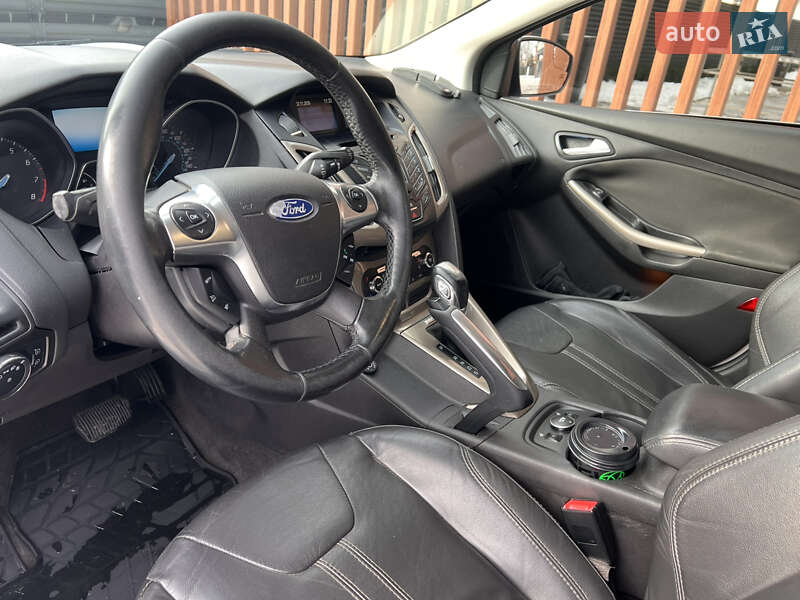 Хетчбек Ford Focus 2012 в Черкасах