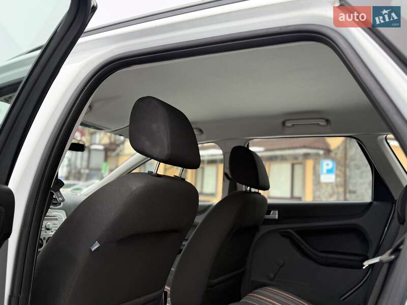 Універсал Ford Focus 2008 в Хмельницькому