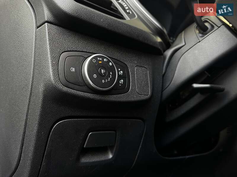Хетчбек Ford Focus 2020 в Києві фото 28 Хетчбек Ford Focus 2020 в Києві