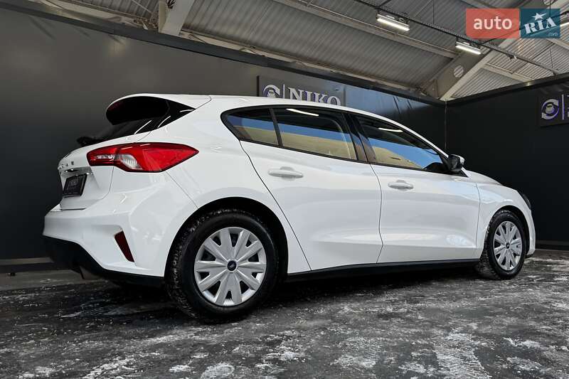 Хетчбек Ford Focus 2020 в Києві фото 16 Хетчбек Ford Focus 2020 в Києві