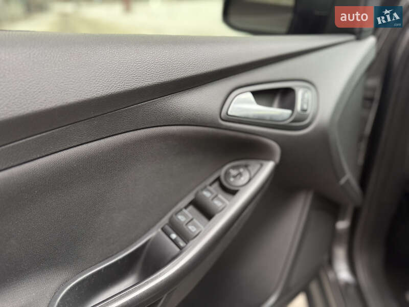 Универсал Ford Focus 2017 в Киеве фото 12 Универсал Ford Focus 2017 в Киеве