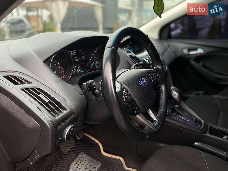 Седан Ford Focus 2018 в Києві