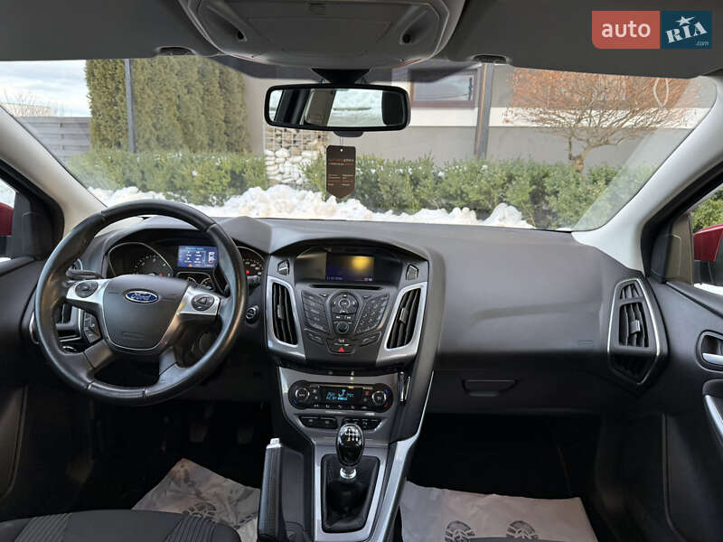 Универсал Ford Focus 2013 в Стрые фото 38 Универсал Ford Focus 2013 в Стрые