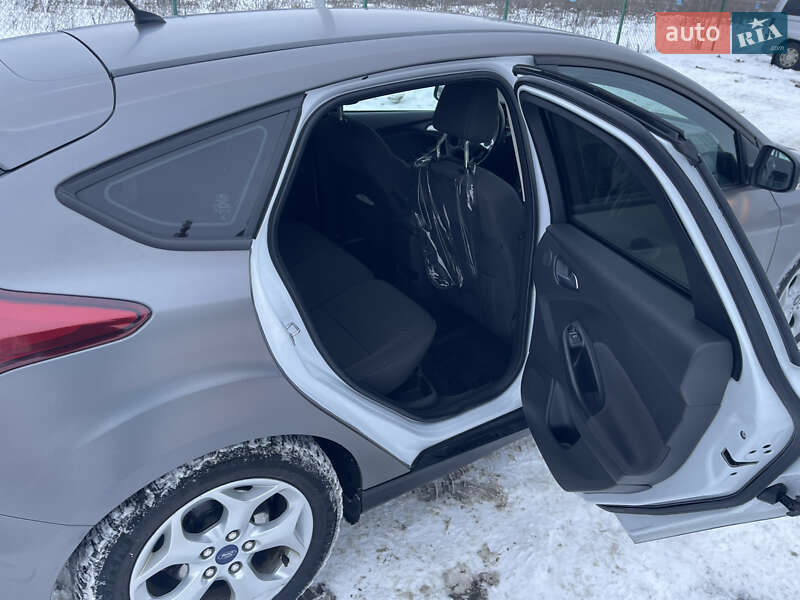 Хэтчбек Ford Focus 2016 в Киеве фото 9 Хэтчбек Ford Focus 2016 в Киеве