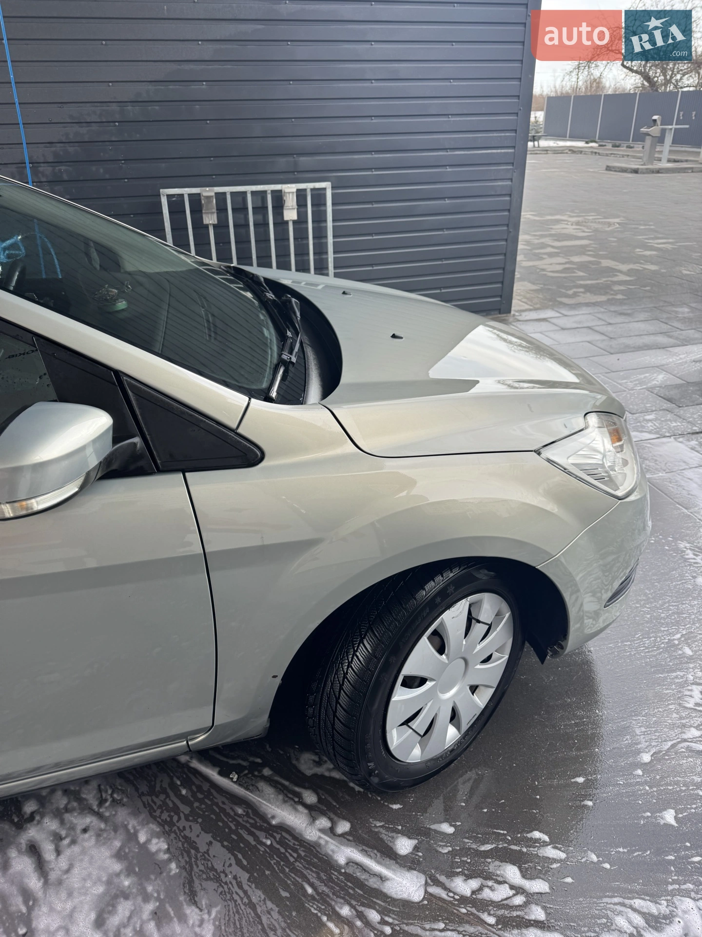 2010 Ford Focus - мініатюра 8