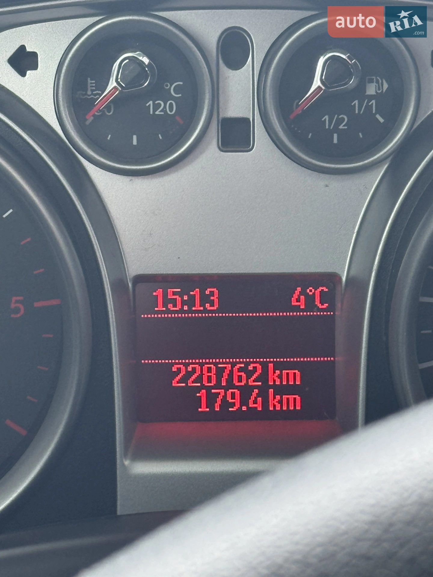 2010 Ford Focus - мініатюра 12