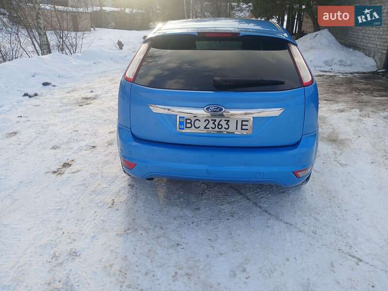Хэтчбек Ford Focus 2009 в Львове