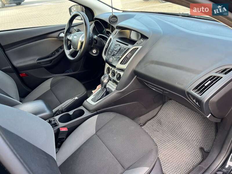 Седан Ford Focus 2014 в Дніпрі