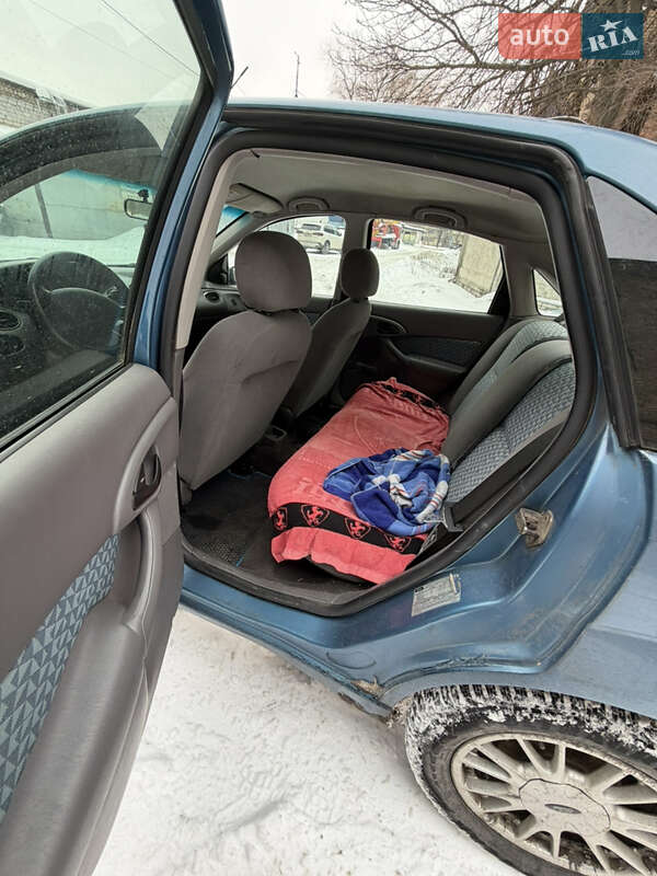 Седан Ford Focus 2001 в Києві