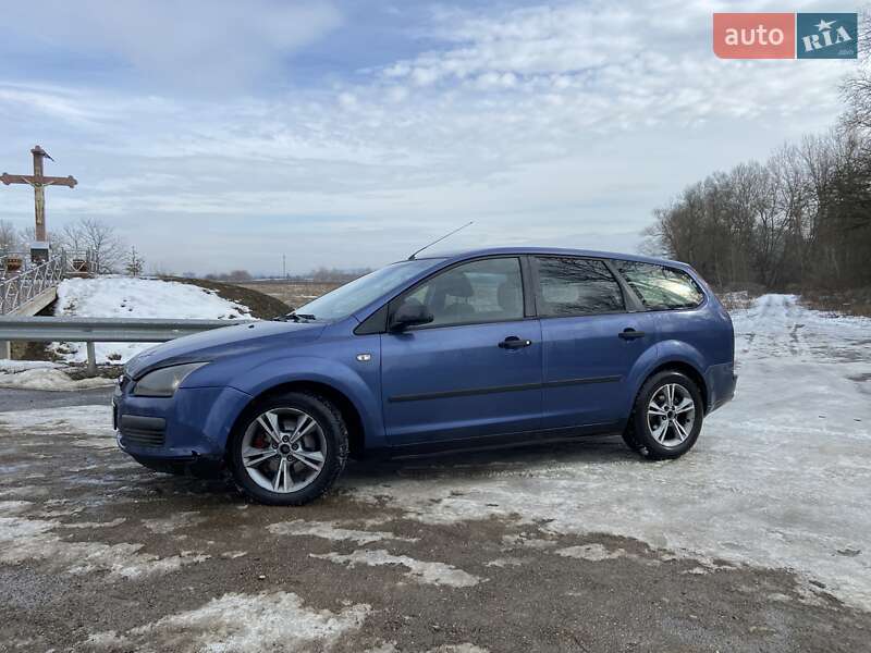Універсал Ford Focus 2006 в Новоселиці фото Універсал Ford Focus 2006 в Новоселиці