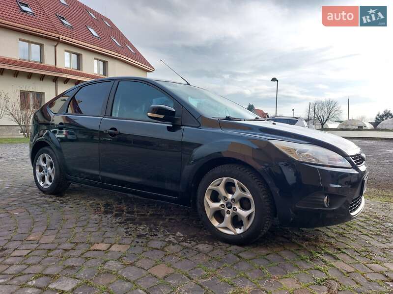 Хэтчбек Ford Focus 2008 в Ужгороде