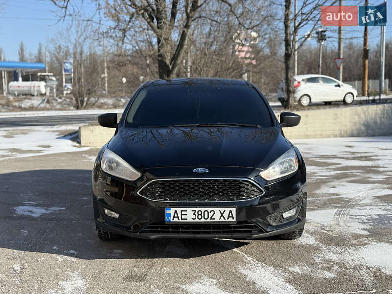 Седан Ford Focus 2017 в Дніпрі фото 2 Седан Ford Focus 2017 в Дніпрі