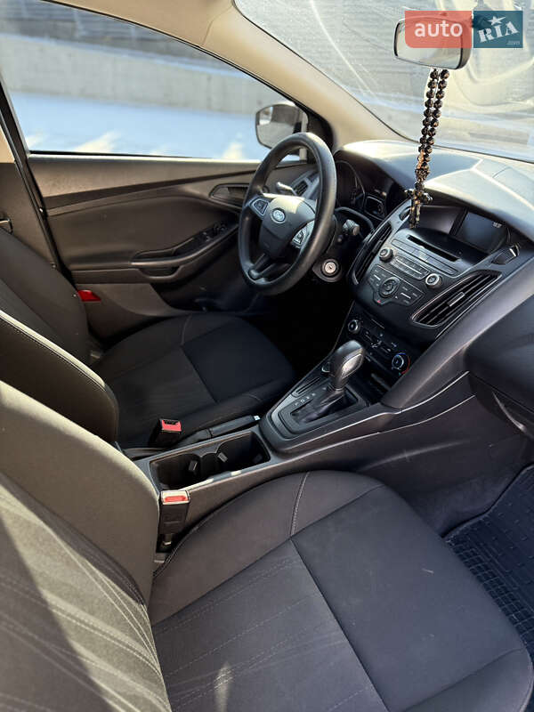 Седан Ford Focus 2017 в Дніпрі фото 9 Седан Ford Focus 2017 в Дніпрі