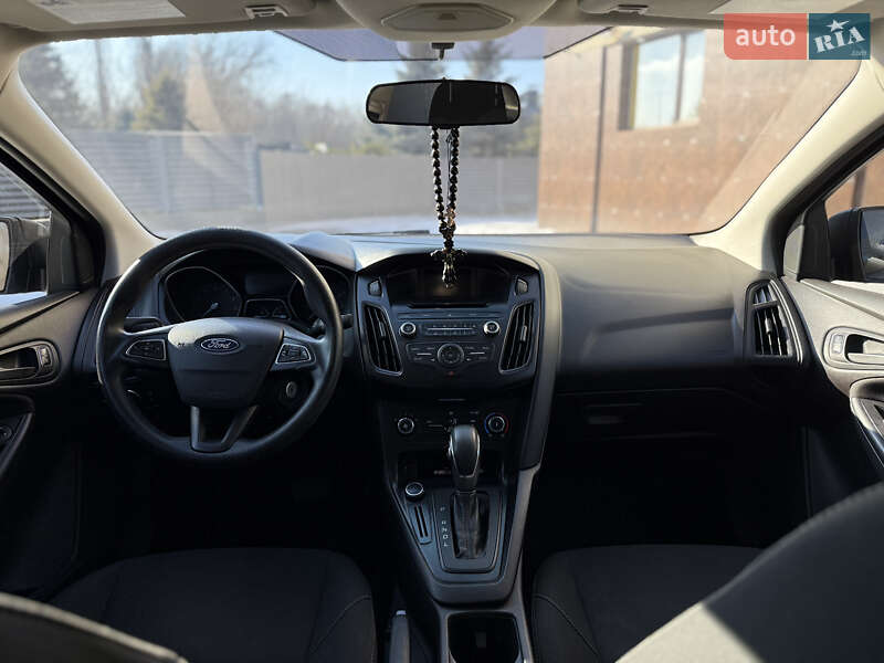 Седан Ford Focus 2017 в Дніпрі фото 10 Седан Ford Focus 2017 в Дніпрі
