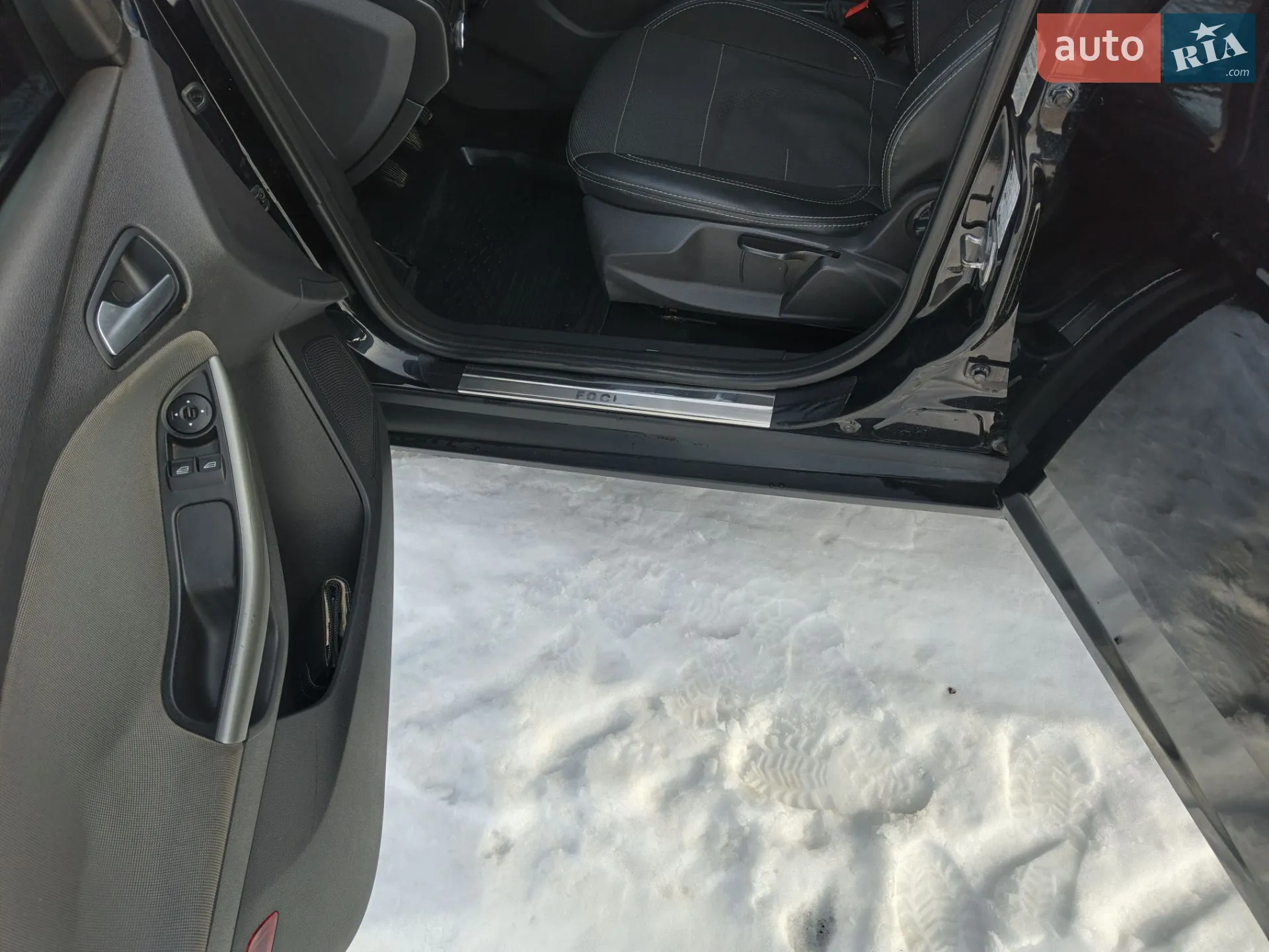 2012 Ford Focus - мініатюра 11