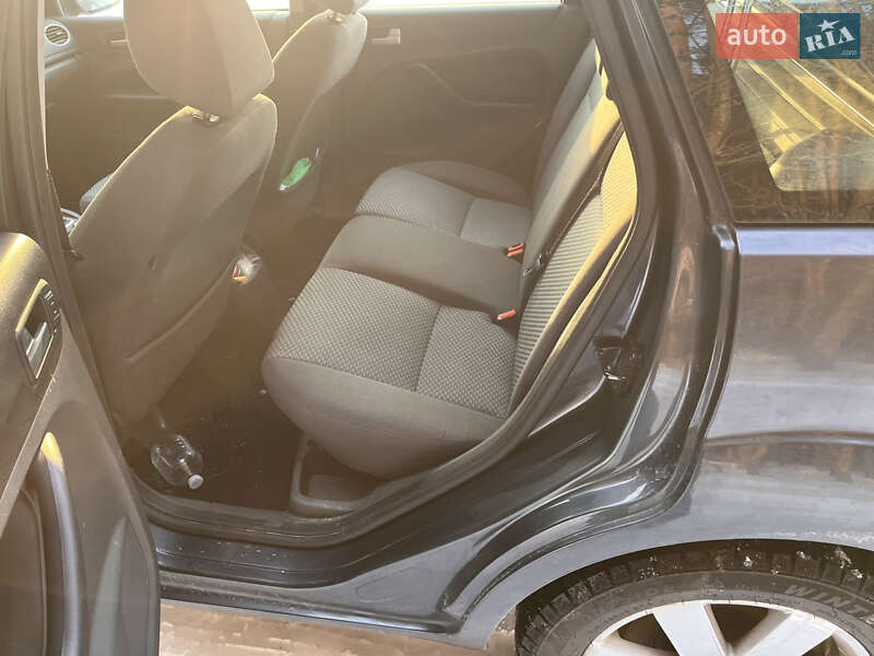 Универсал Ford Focus 2006 в Городне фото 3 Универсал Ford Focus 2006 в Городне